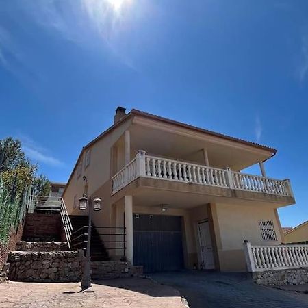 Gran Casa Con Gran Piscina Villa Els Monjos Bagian luar foto